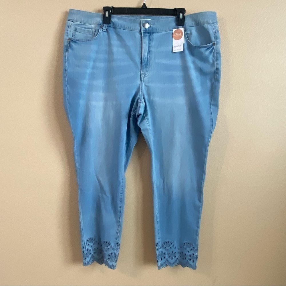 Lane Bryant Size 24 Flex‎ Waistband Mid Rise Crop Skinny Jeans Light Blue FLAW